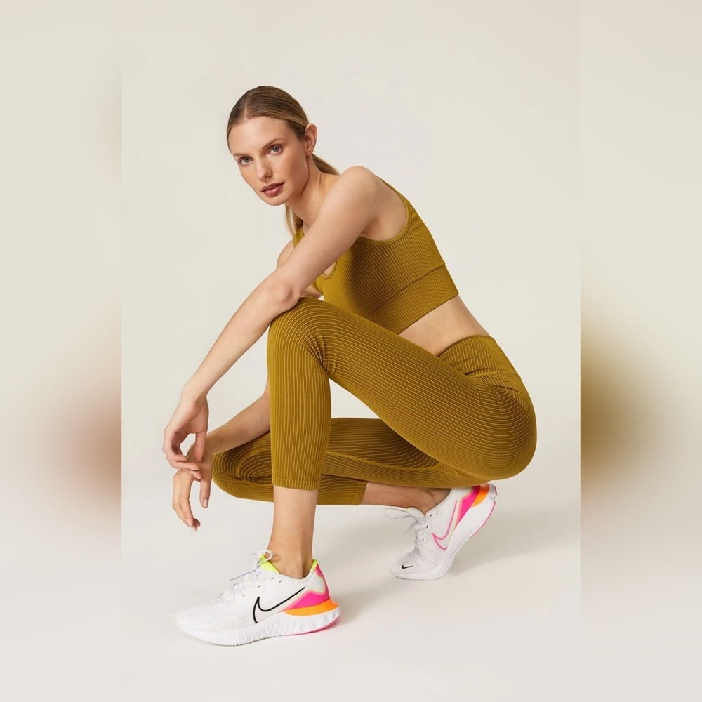 Good american cropped leggings